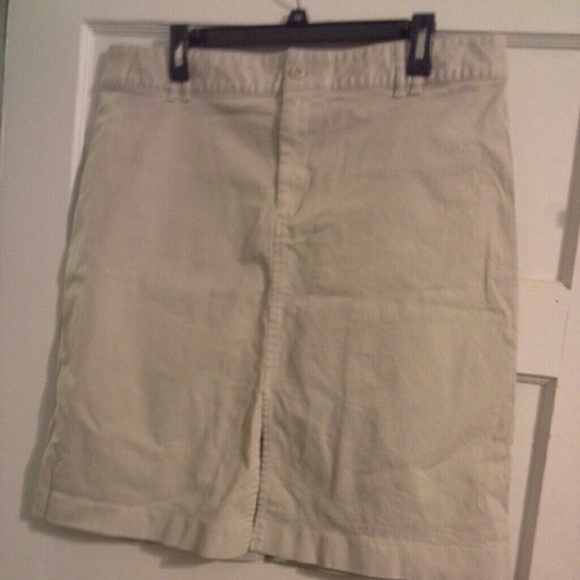 Skirts Gap Khaki Skirt Size 18 Poshmark